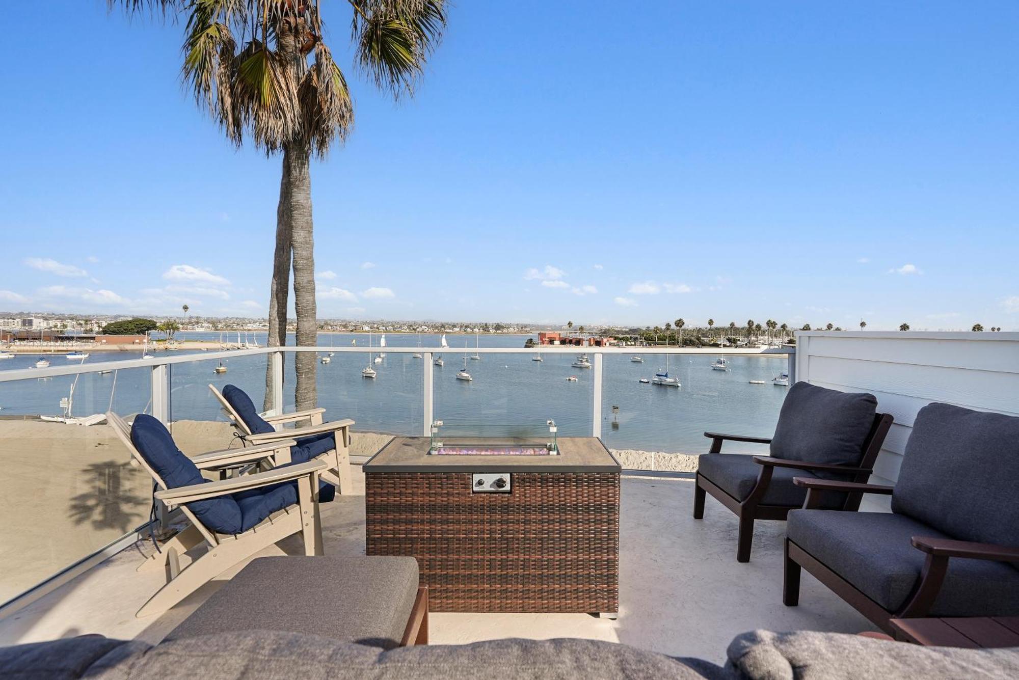 Stunning Bayfront Condo With Gorgeous Views, Garage, Massive Roof Deck & Ac - Dogs Welcome! San Diego Zewnętrze zdjęcie