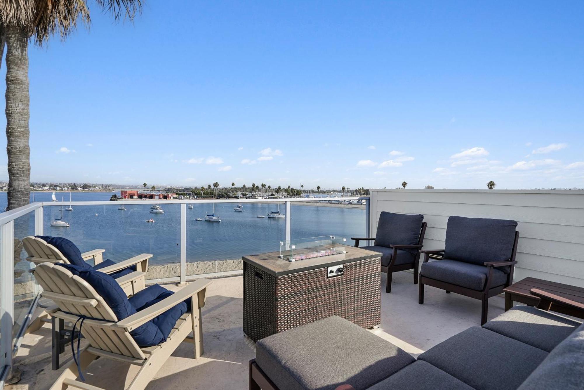Stunning Bayfront Condo With Gorgeous Views, Garage, Massive Roof Deck & Ac - Dogs Welcome! San Diego Zewnętrze zdjęcie