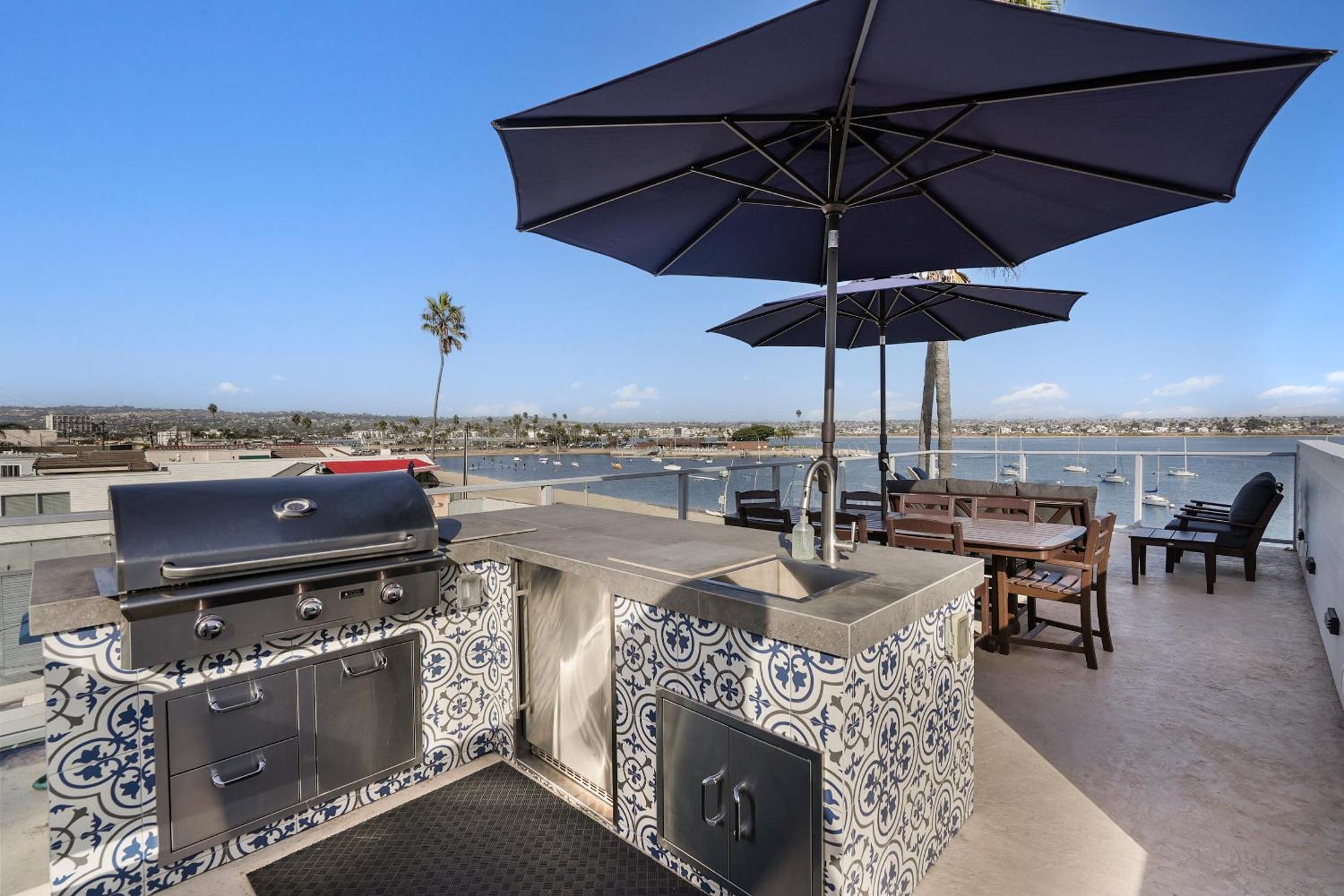 Stunning Bayfront Condo With Gorgeous Views, Garage, Massive Roof Deck & Ac - Dogs Welcome! San Diego Zewnętrze zdjęcie