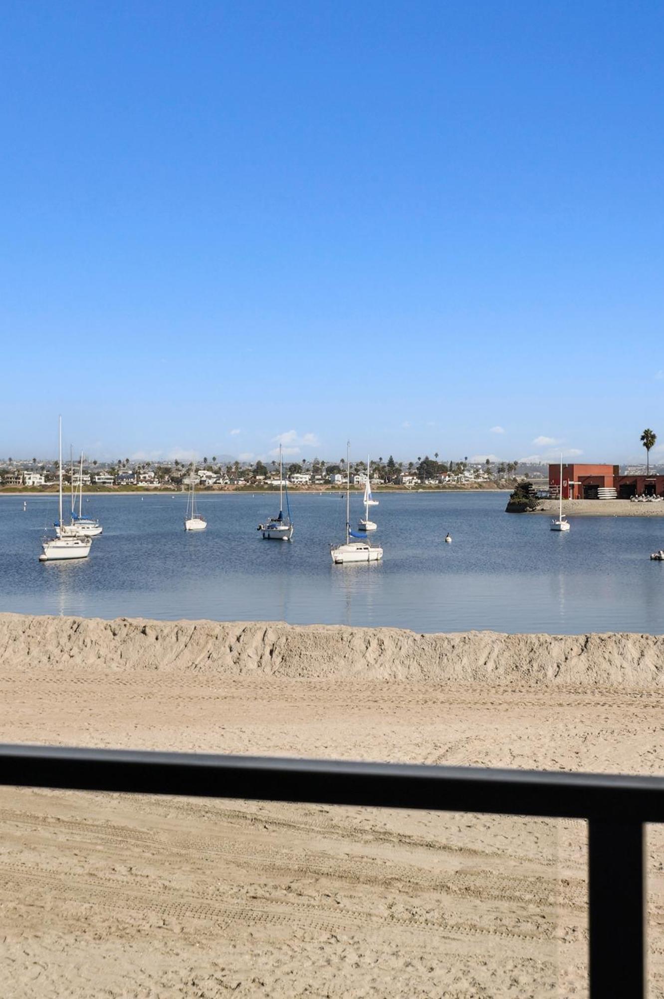 Stunning Bayfront Condo With Gorgeous Views, Garage, Massive Roof Deck & Ac - Dogs Welcome! San Diego Zewnętrze zdjęcie